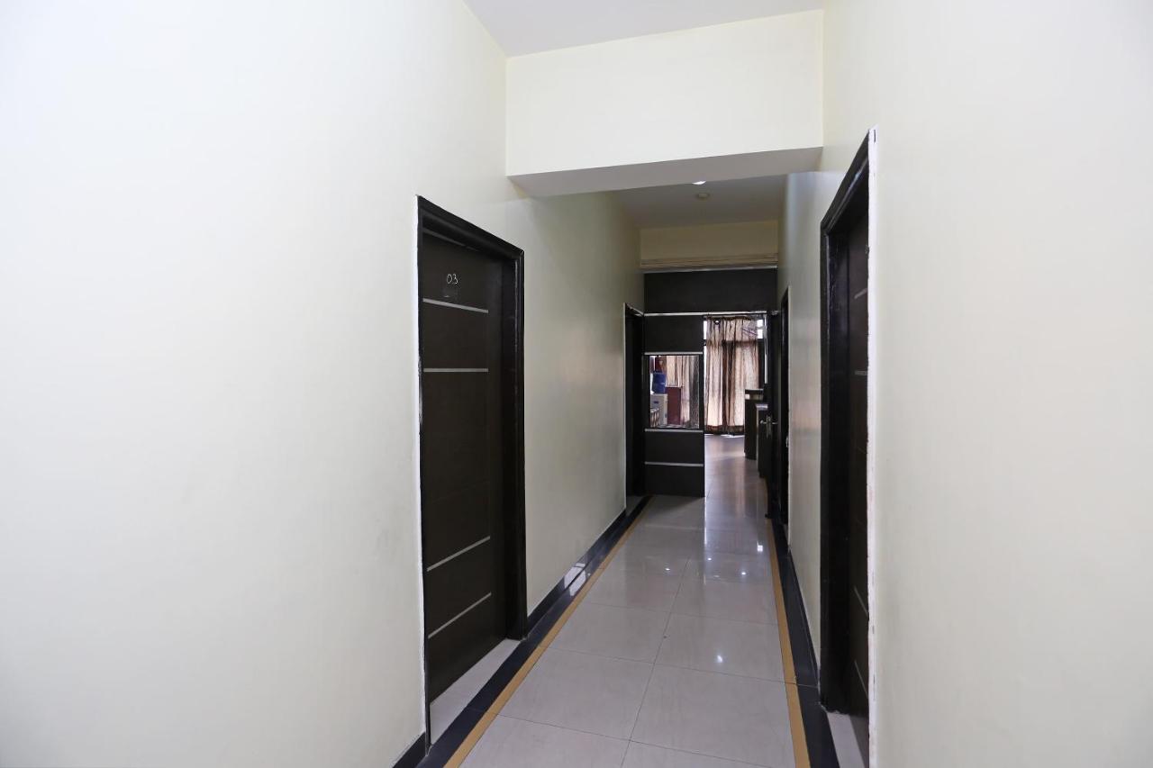 Oyo 9601 Hotel Sunshine Residency Castle Noida Esterno foto